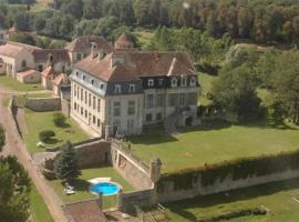 Château de Flée, hôtel à Semur-en-Auxois