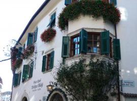 Weißes Rössl, kuća za odmor ili apartman u gradu 'Appiano sulla Strada del Vino'