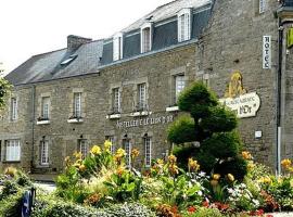 Hôtel Le Lion d'Or – hotel w mieście Elven
