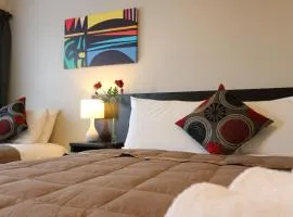 Boundary Court Motor Inn