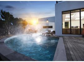 Libentia Hotel & Pool Villa, hotel v destinaci Čedžu