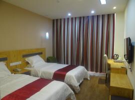 Thank Inn Chain Hotel Henan Zhengzhou Zhengxin Road East Side, hotel v destinaci Xinzheng