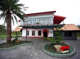The Tiles Garden Yilan B&B, privat indkvarteringssted i Dongshan