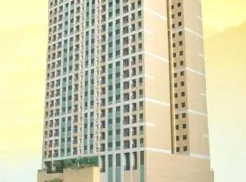 Crown Tower University Belt