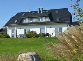 Haus Mönchgut - Haushälfte 2 "Findling", hotel v destinaci Alt Reddevitz