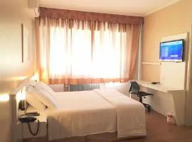 Cosmos Hotel
