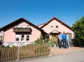 Weingut und Gästehaus Wetzler