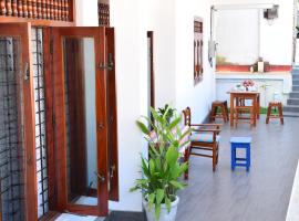 Happy Tuna Guesthouse, hotel v Hikkaduwě