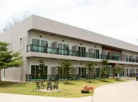 Hadthong Resort