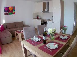 Apartments Tea, ξενοδοχείο σε Podaca