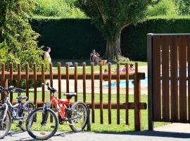 Bungalows Stel-Puigcerdà, Ferienpark in Puigcerdà