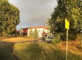 Lindenhof Peritz, hotel sa parkingom u gradu Peritz