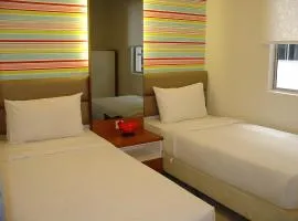 Duta Hotel & Residence