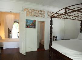 Hotel Florita, hotel en Jacmel