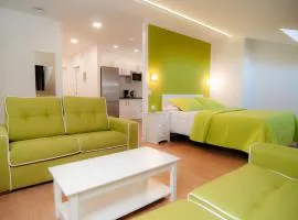 Los Rodeos Luxury Vivienda Vacacional、にあるテネリフェ・ノルテ空港 - TFNの周辺ホテル