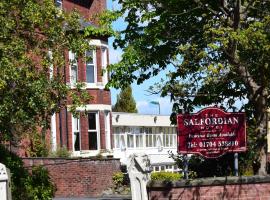 Salfordian, hotell i Southport