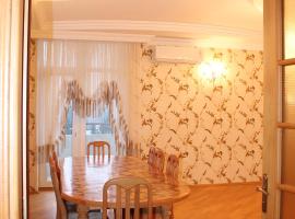Apartment at Jafar Khandan 54, отель в Баку