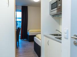 Hotel Staffelseestraße, hotel v Mnichově