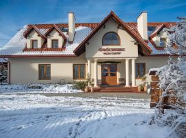 Gościniec Pięciu Stawów, hotel v destinaci Ustrzyki Dolne