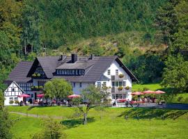 Gut Ahe Landgasthof Cafe Event, hotel in Kirchhundem