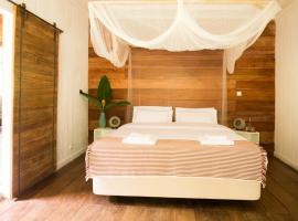 Suite Na Praia de Micondo: Santa Cruz şehrinde bir otel