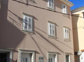 Guest House Via Flavia, hotel a Capodistria