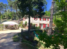 Village de gîtes Ravel, vacation home in Saint-Jean-du-Gard