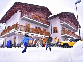 Alpen Hotel Rabbi, hotel in Rabbi