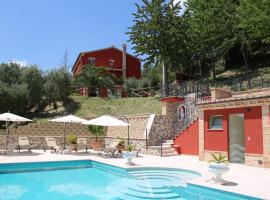 Casa Sacciofa，Monte Rinaldo的度假住所