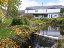 Saetr Cottage, hotel com estacionamento em Harrop Fold