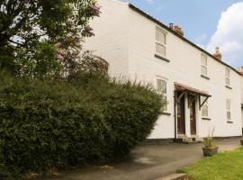 Fran's Cottage, villa in Millington