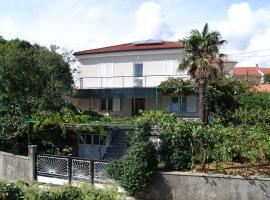 Sobe Bozica, maison d'hôtes à Krk