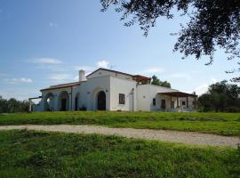 Villa Elia - Tenuta Le Scerze - Salento Homes, farma v destinaci Borgagne