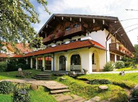 Posthotel Hofherr, hotel con jacuzzi a Königsdorf