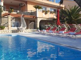 Villa Mateja, hotel din Novalja