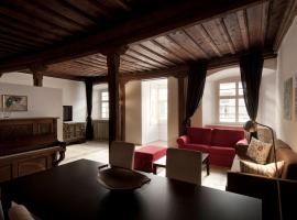 Residence Fink Central Apartments, Ferienwohnung in Bozen