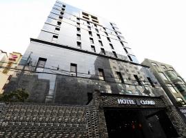 Uijeongbu Cloud Hotel, hotell sihtkohas Uijeongbu