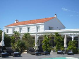 Hotel La Maison sur l'Eau, hotel v destinácii Barbâtre