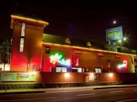 Hotel Coco-Palm (Love Hotel)