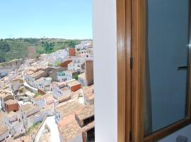 Habitaciones Panorámicas Voladas, hotel v destinácii Alcalá del Júcar