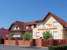 Arany Patkó Panzió, Hotel in Debrecen
