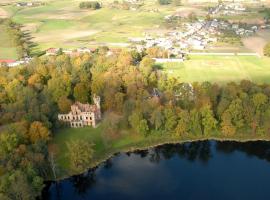 Pałac Runowo, hotel in Runowo Krajeńskie