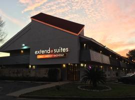 Extend-a-Suites Mobile North, hotel in Mobile