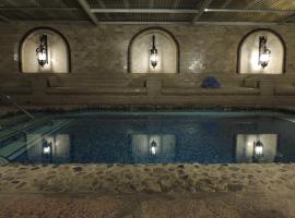 Tuscan Springs Hotel & Spa, hotell i Desert Hot Springs