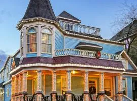 Sara's Inn on the Boulevard