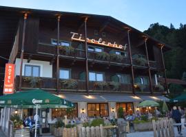 Hotel Garni Tirolerhof, hotel i Hopfgarten im Brixental