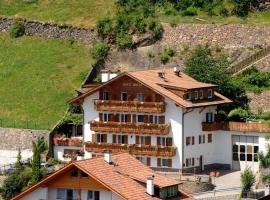 Haus Hofer, apartmen di Barbiano