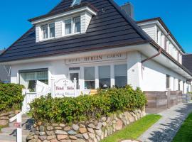 Hotel Berlin, hotel 3 bintang di Wenningstedt