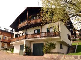 Casa del Salice, hotel in Carano