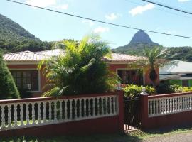 cocoa pod studio, holiday rental in Soufrière